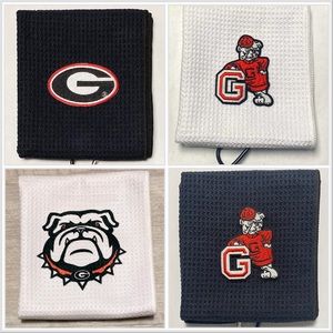 Georgia Bulldogs Golf Towel, 12 x 20, with carabiner